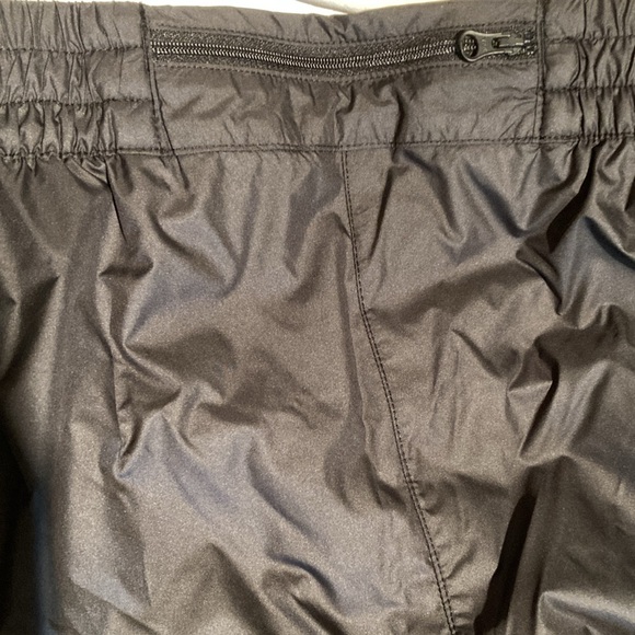 The North Face limitless running shorts - Picture 4 of 4